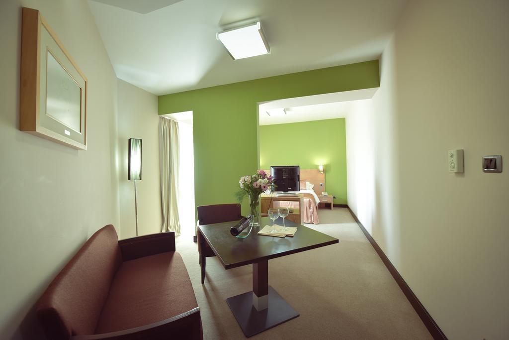 City Hotel Podgorica Camera foto